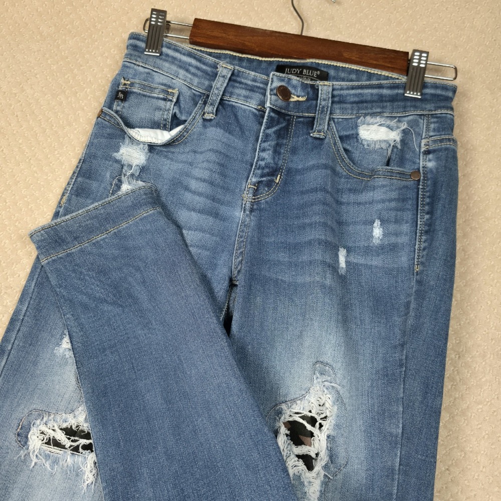 Judy Blue Camo Patch Jeans Womens 3/26 Distressed Ripped Skinny Mid Rise Stretch
